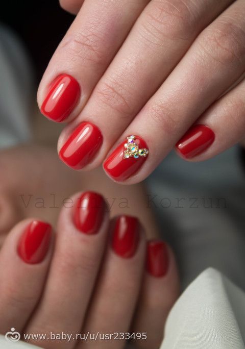 Маникюрчик:) И о новом креме для лица.