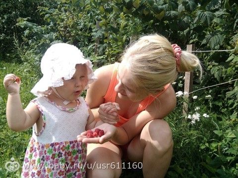 А вот и мы - пропажи!) Ксюше год и девять!