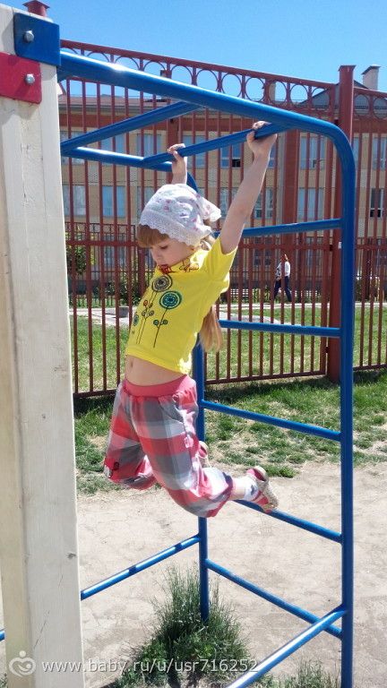 Семья — это и есть то, ради чего стоит просыпаться каждый день, дышать каждую секунду, и молить Бога каждое мгновенье, чтоб Он …