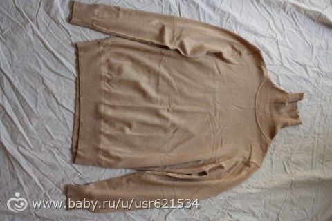 Разобрала шкаф. Куча ненужных вещей..