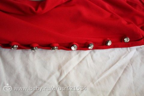 Разобрала шкаф. Куча ненужных вещей..