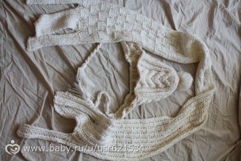 Разобрала шкаф. Куча ненужных вещей..