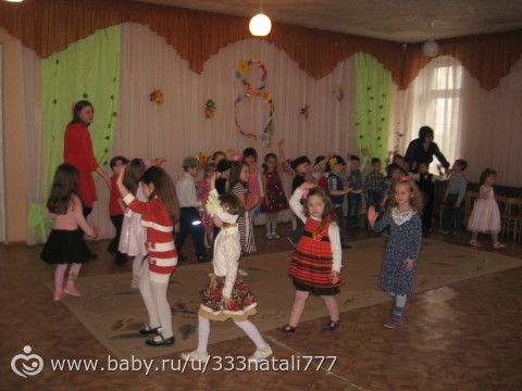 Утренники 8 марта в детском саду.