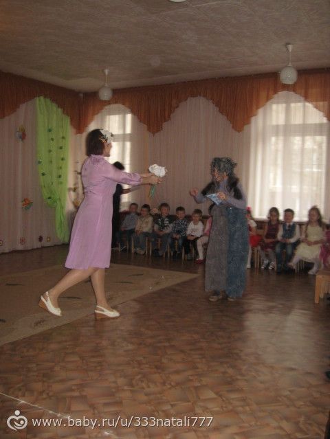 Утренники 8 марта в детском саду.