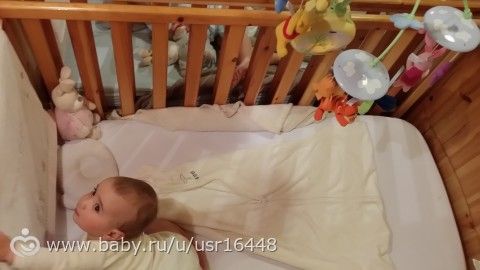 12 месяцев с хвостиком. Наши прогулки. Еще два зуба у Лилу.