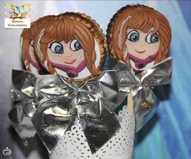 Холодное Сердце,Анечке 8 лет!