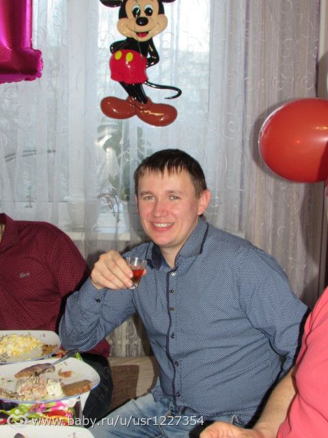 Фотоотчет с годовасия доченьки)))