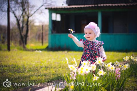 Маленькая дачница. много фото