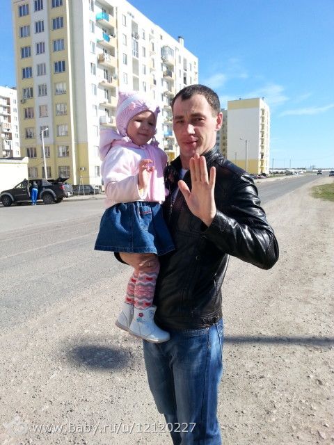 Кто ищет работу, тот всегда ее найдет.