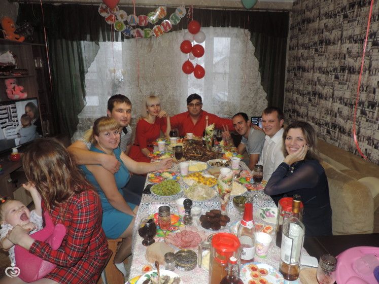 Наше годовасие)))Ура!