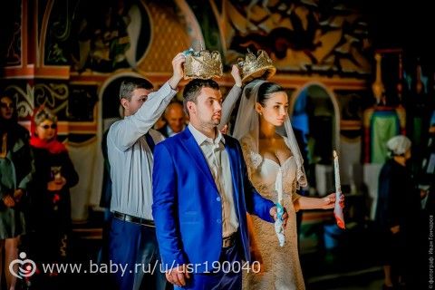Если любовь настолько сильна, и ее так много, что некуда деть- нужно жениться)