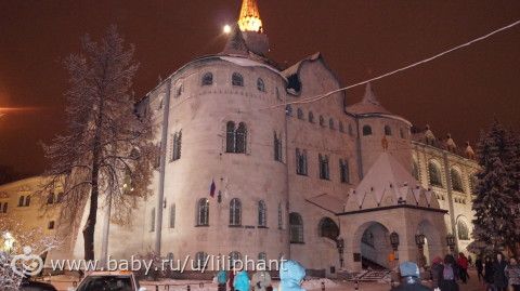 Нижний... он такой Новгородный