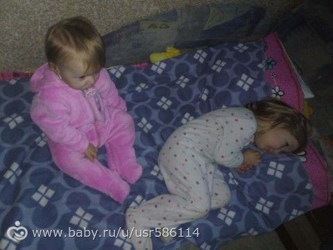вопрос про сон мамам погодок