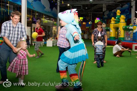 Диашику три годика.