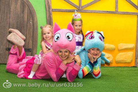 Диашику три годика.