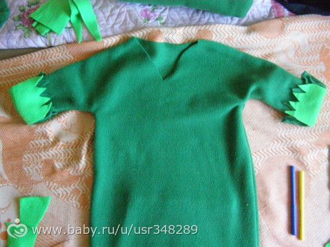 Не могу решить, пришить ли воротник и манжеты