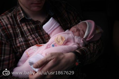 Сегодня моей деченьки был бы годик.