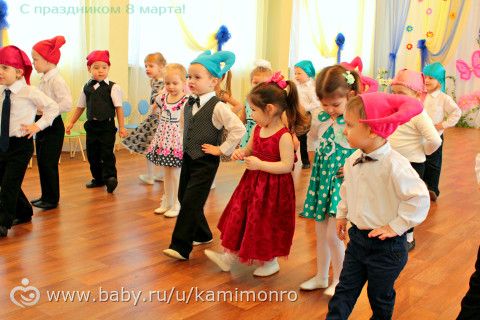 праздник в садике к 8 марта!